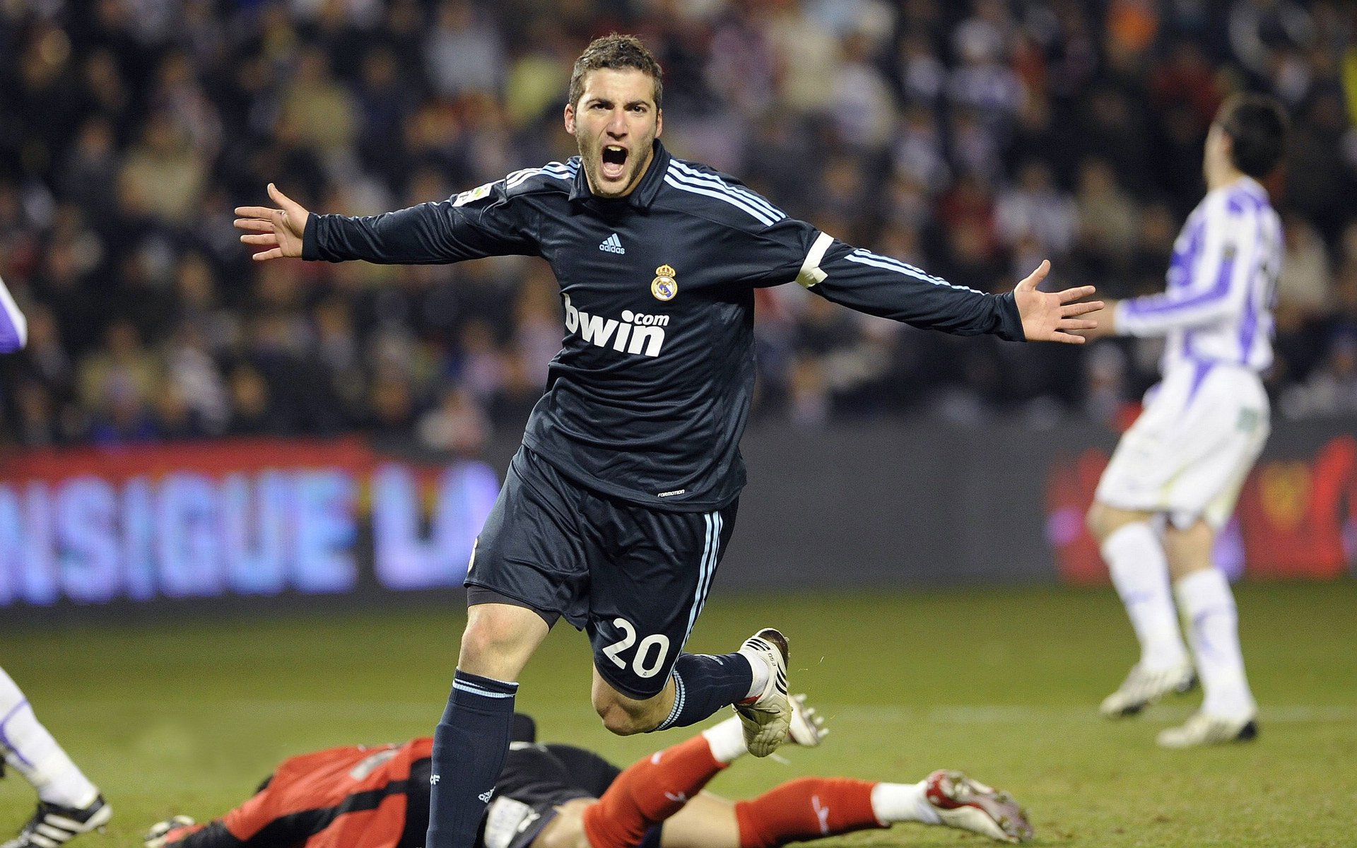 莱比锡引进强力前锋,莱比锡2021