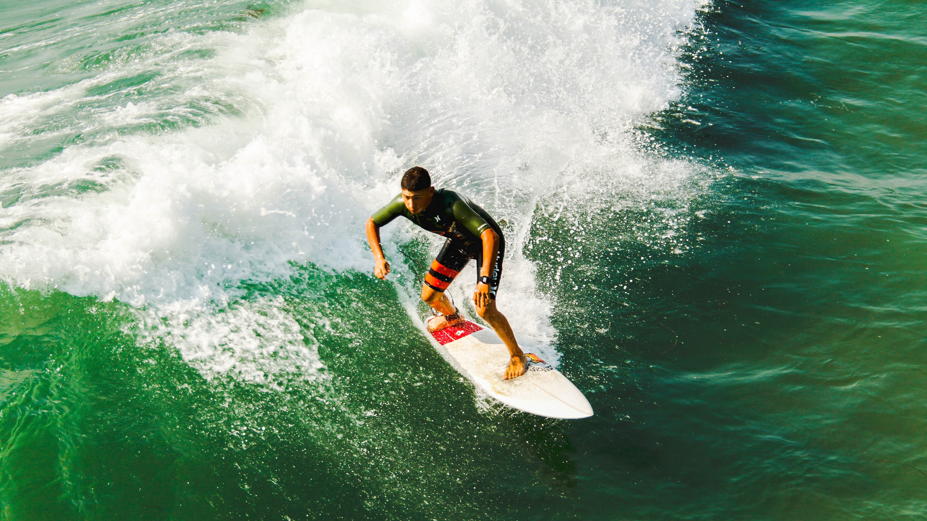 外教管理方式与本土习惯不符,外教政策的基本立场